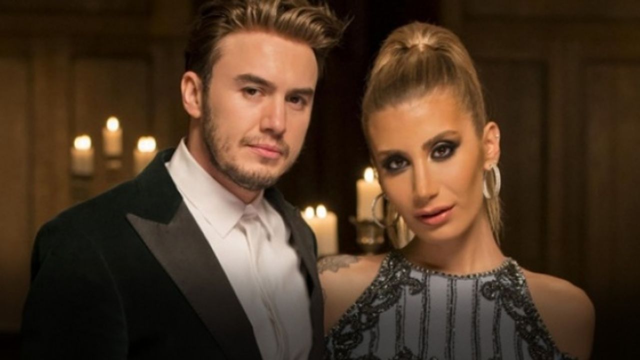 İrem Derici ve Mustafa Ceceli'nin Yeni Şarkısı Youtube'de Dinlenme Rekoru Kırdı