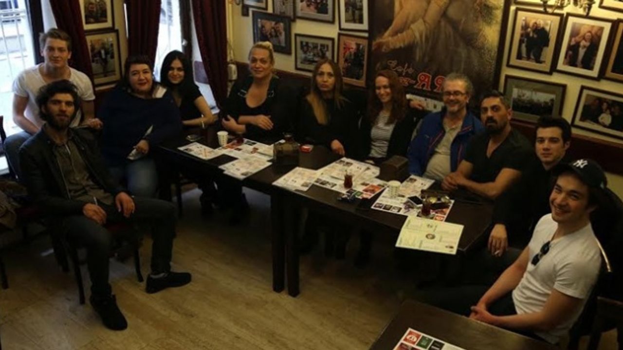 FOX TV Karagül Dizisi Oyuncuları Bir Araya Geldi