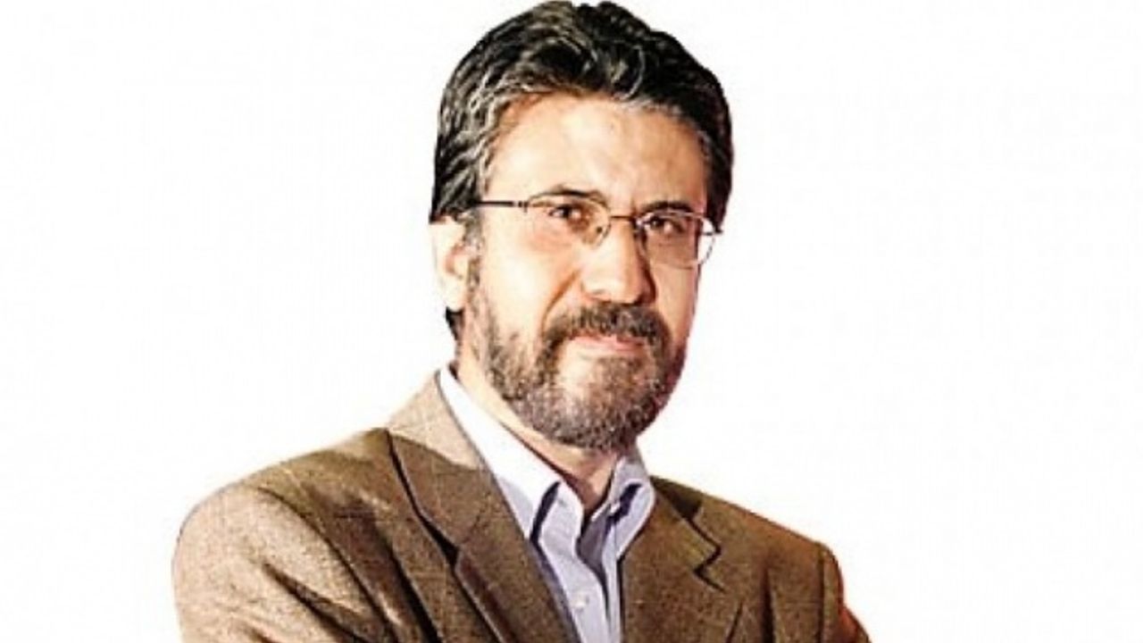 Gazeteci Akif Emre vefat etti