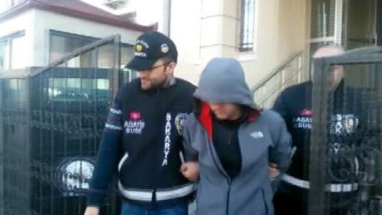 Eski kız arkadaşını kar maskesi takarak gasp eden şüpheli yakalandı
