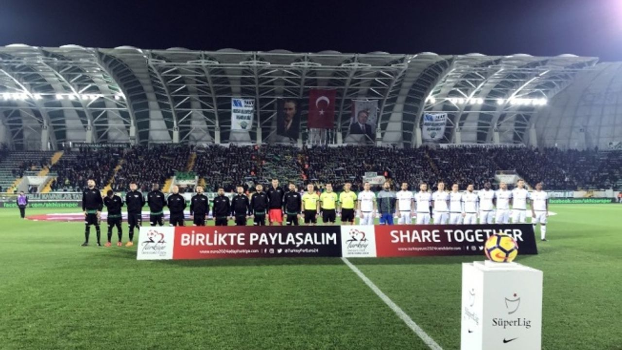 Spor Toto Süper Lig: T.M. Akhisarspor: 1 - A.Konyaspor: 0 (İlk yarı)