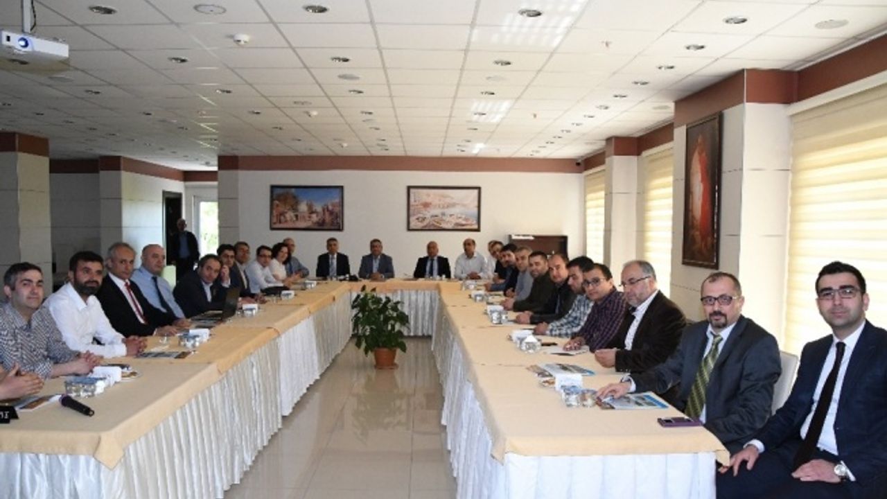 Adıyaman Üniversitesi çocuk cerrahisi uzmanları toplantısına ev sahipliği yaptı