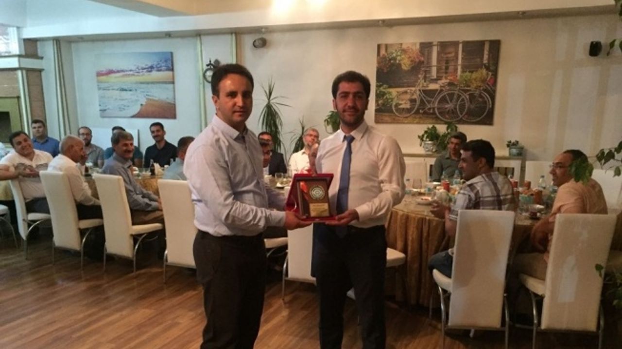 Kaymakam Dündar’dan görev yerleri değişen hakim ve savcılara veda yemeği