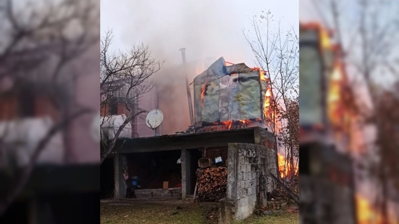 Düzce'de çıkan yangında samanlık yandı, ev hasar gördü