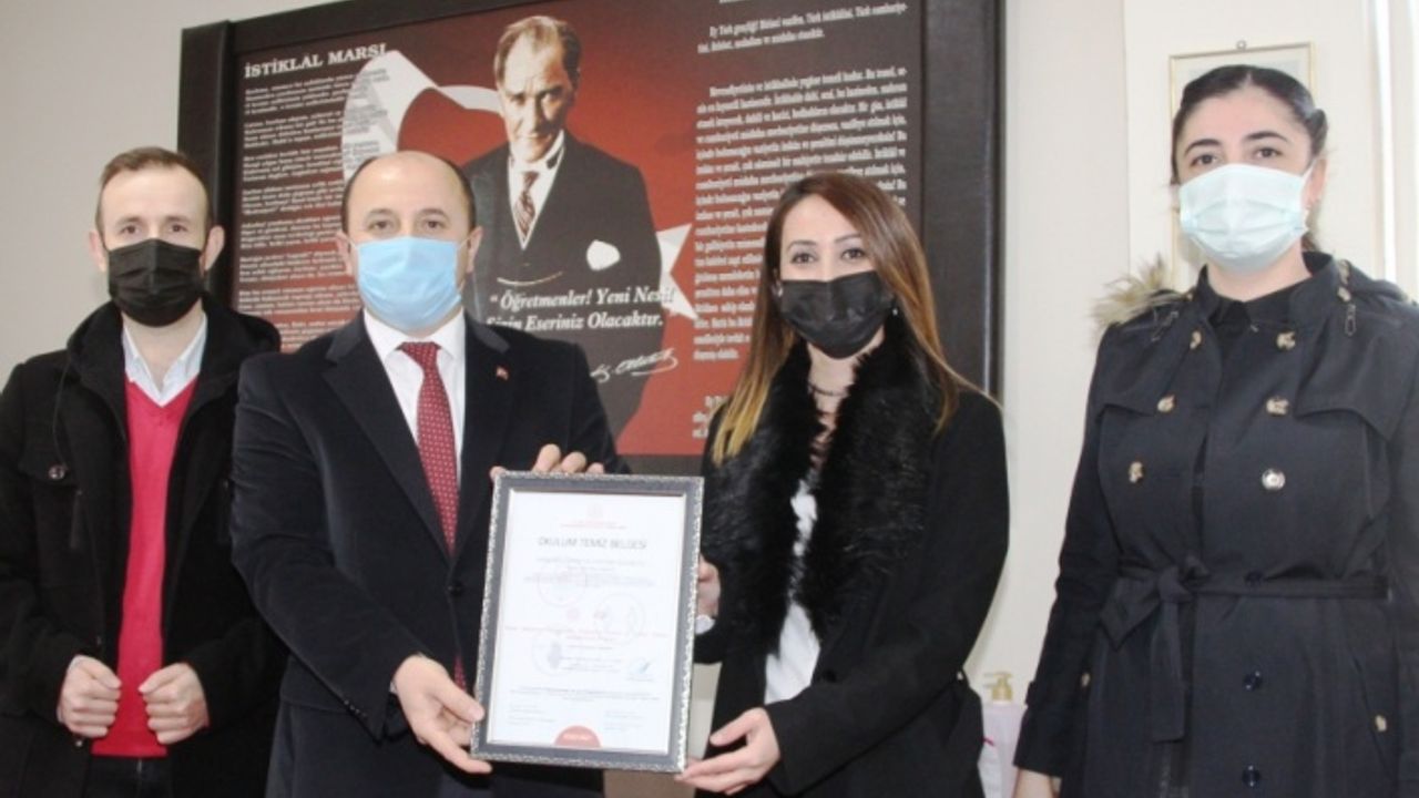 Taşova'da 10 Okul "Okulumuz Temiz Sertifikası" aldı