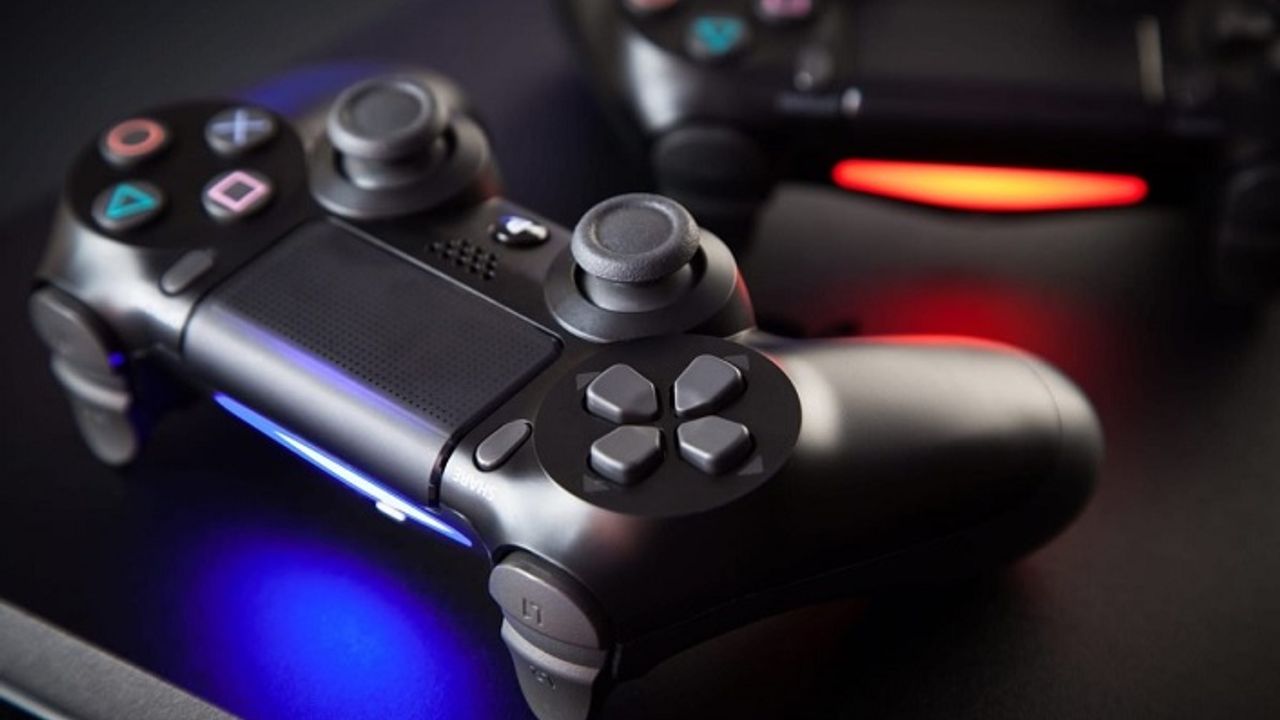Sony, PlayStation'da Hatalı Oyuncuyu Oyundan Atacak!