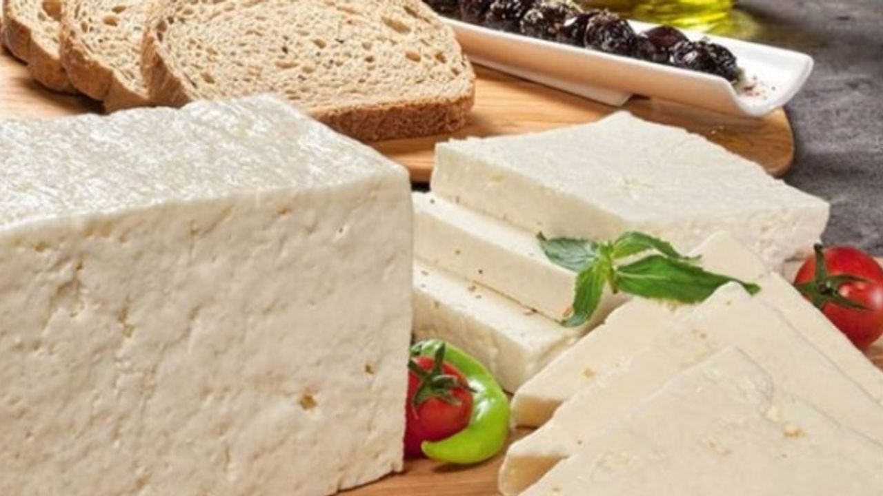 Uyumadan önce peynir yerseniz bakın ne oluyor?