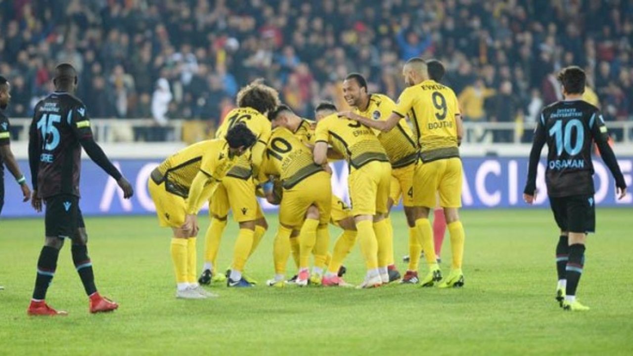 Trabzonspor Maçı Öncesi Yaşanan Ayrılığı Duyurdular
