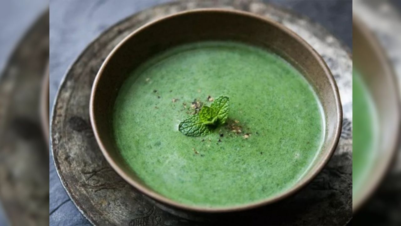 Bahara yakışır bir lezzet: Isırgan otu çorbası tarifi