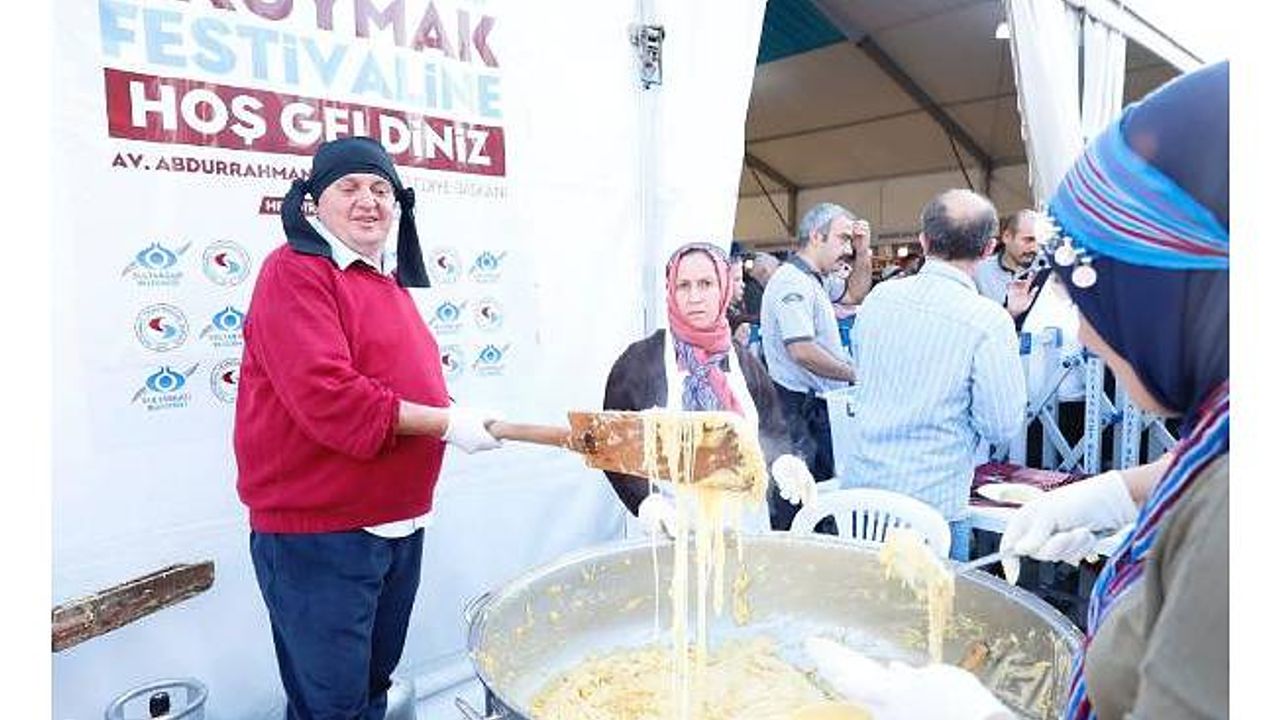 1'inci Kuymak Festivali Trabzonlular Derneği iş birliğiyle Sultangazi'de düzenlendi