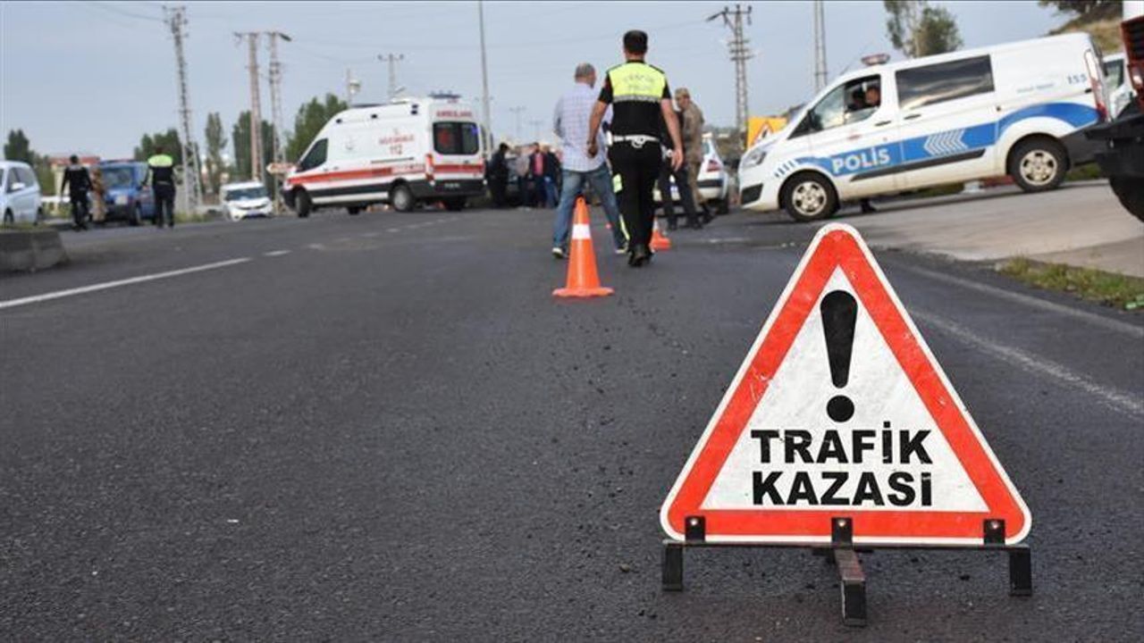 Trabzon trafik kazası: Yaya geçidinden karşıya geçerken araba çarptı!