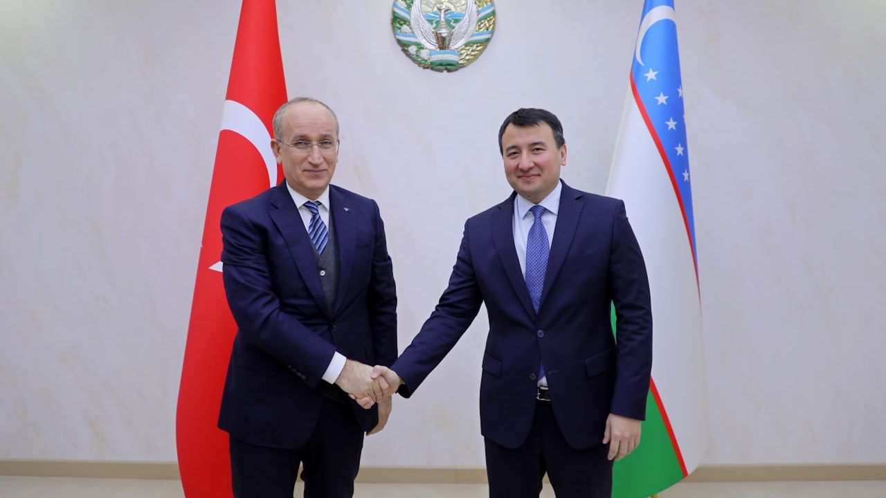 TOKİ Başkanı Ömer Bulut ve beraberindeki heyet Özbekistan’a çalışma ziyaret