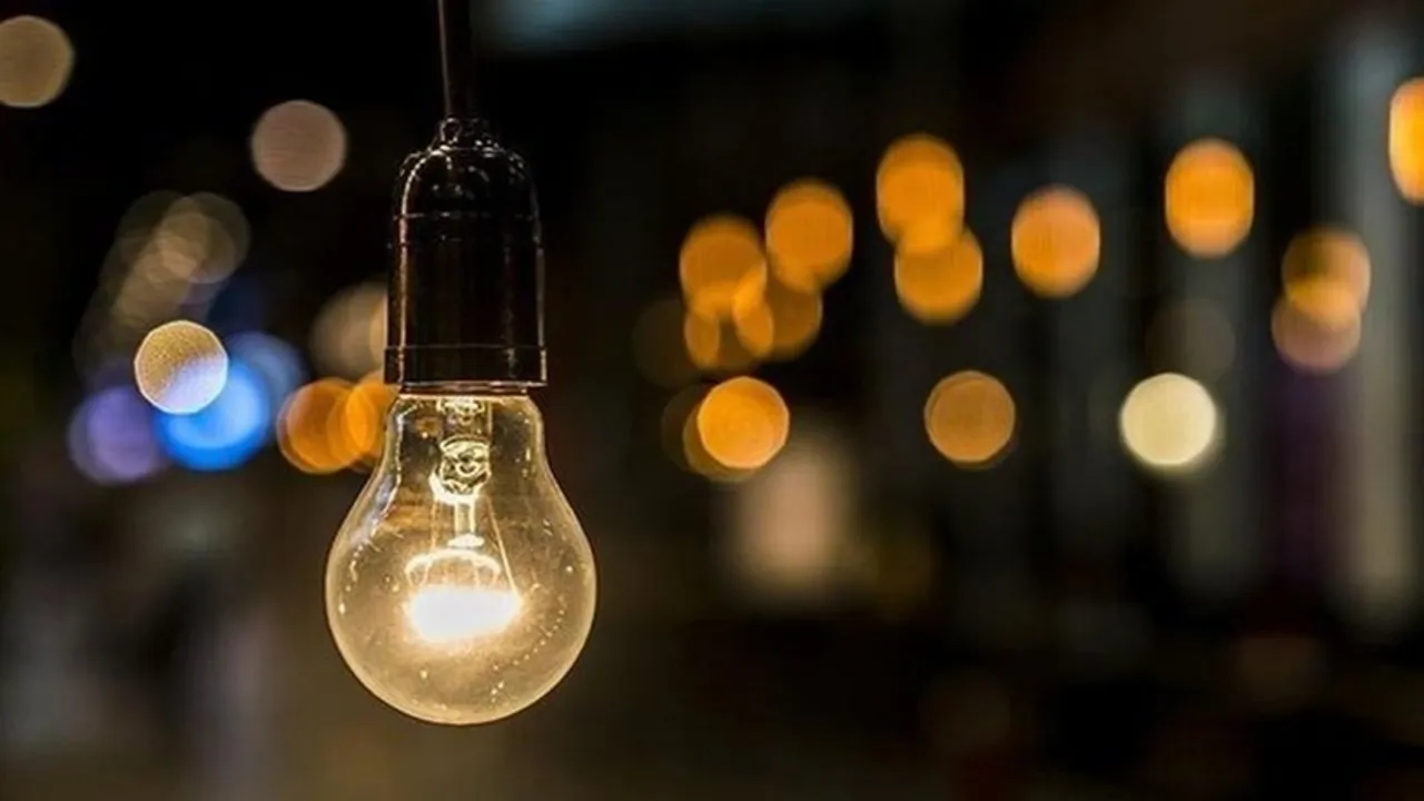 Trabzon Akçaabat ilçesinde elektrik kesintisi