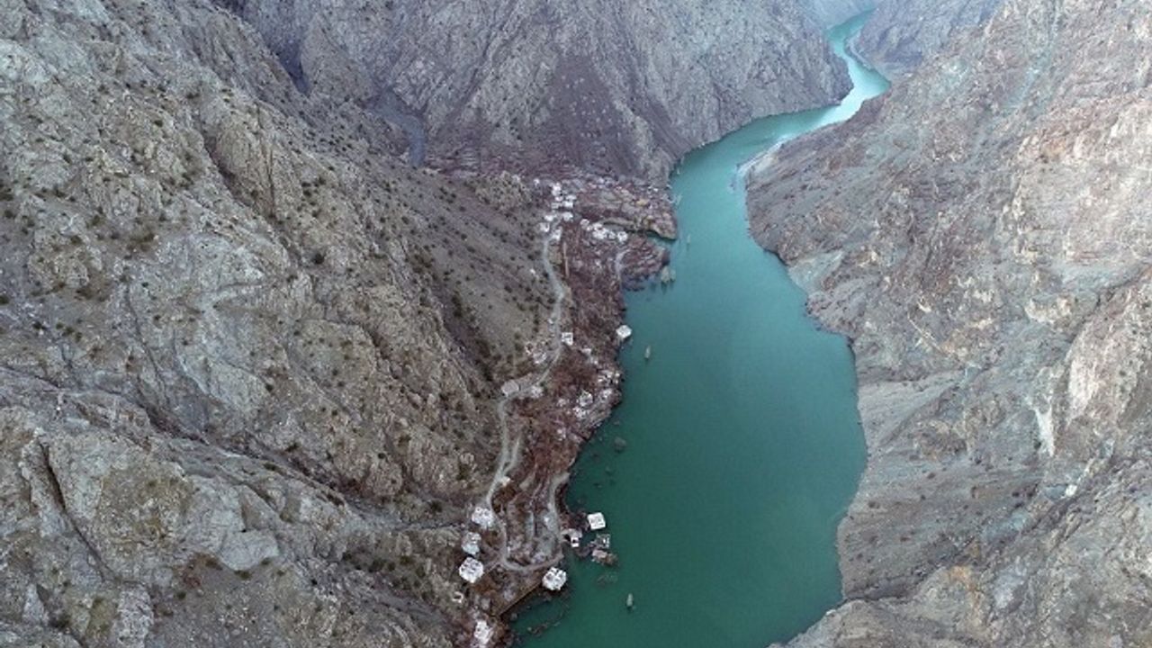 Yusufeli Barajı'nda su seviyesi 62 metre oldu!