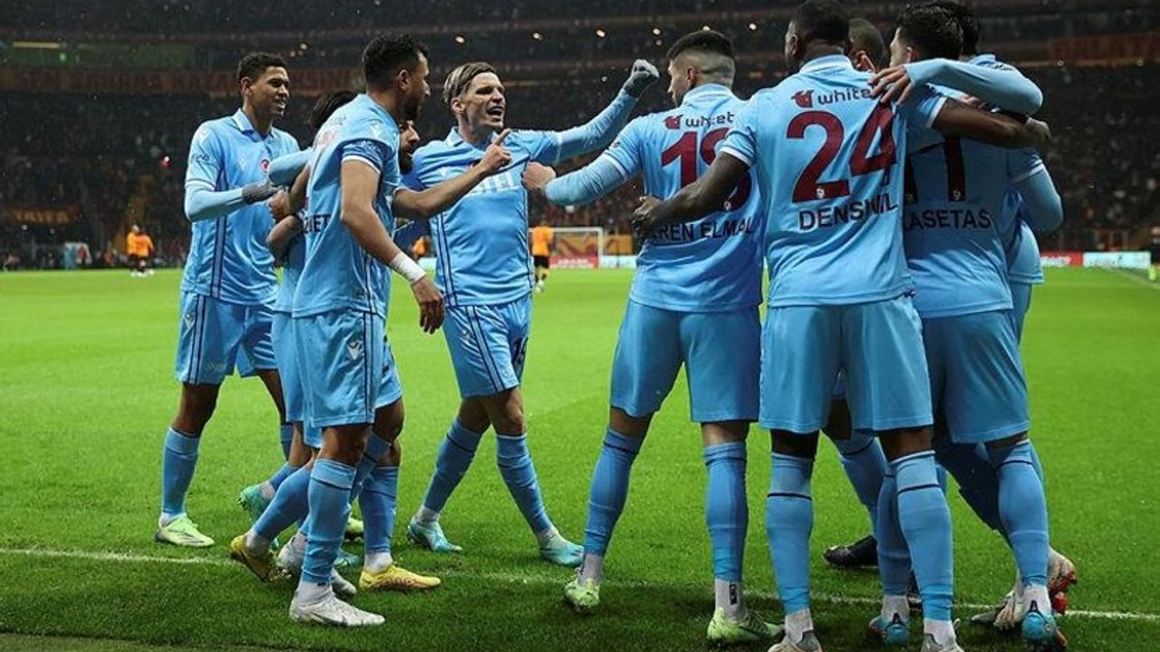 Trabzonspor Deplasmanda 22 Puan Kaybetti