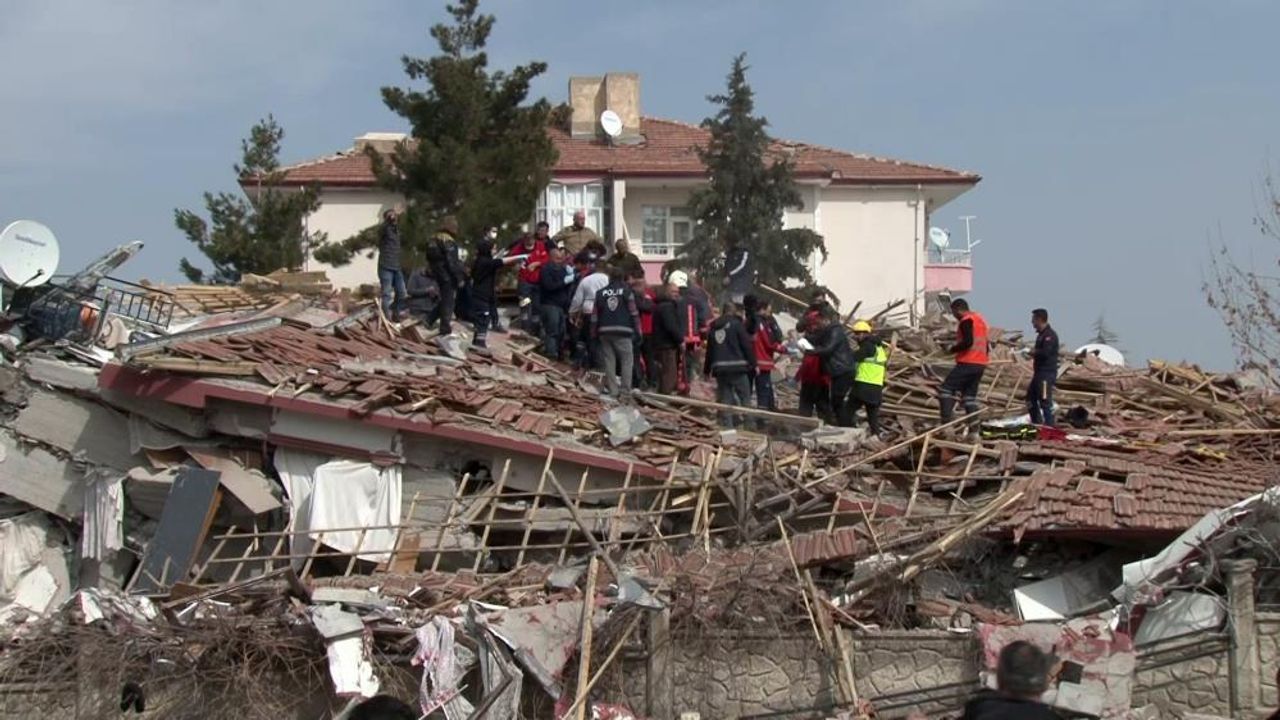 Malatya'dan meydana gelen depremden acı haber geldi