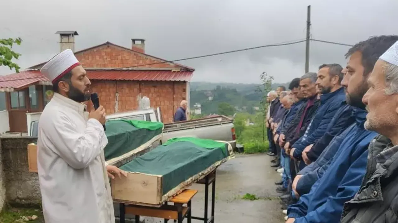 Trabzon'da iki kız kardeş aynı gün içinde vefat etti!