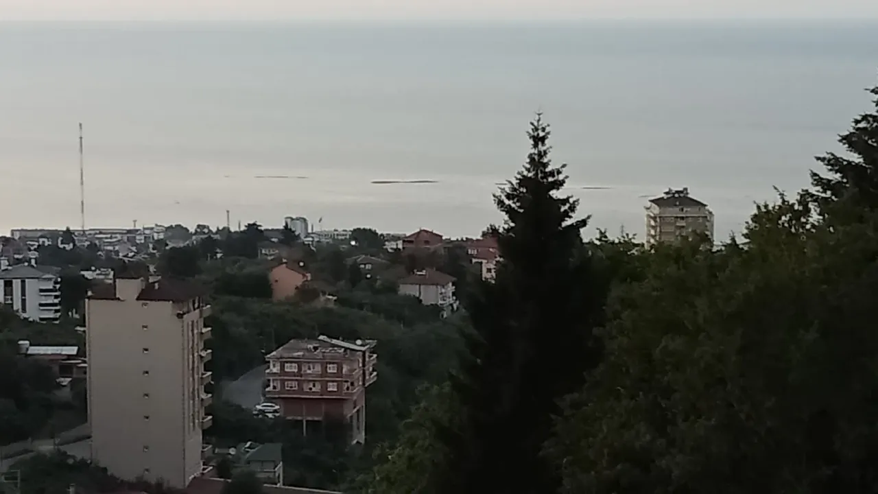 Trabzon'da denizde görülen cisimler panik yarattı