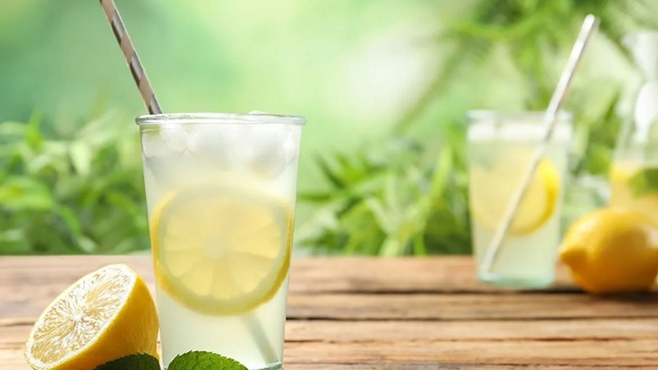 TikTok'ta popüler oldu: Proteinli limonata sağlıklı mı?