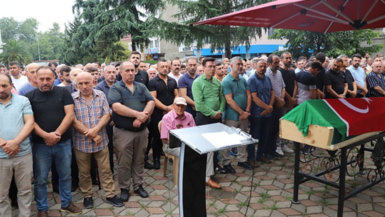 Trabzon'da denizde boğulan kadının cenazesi defnedildi