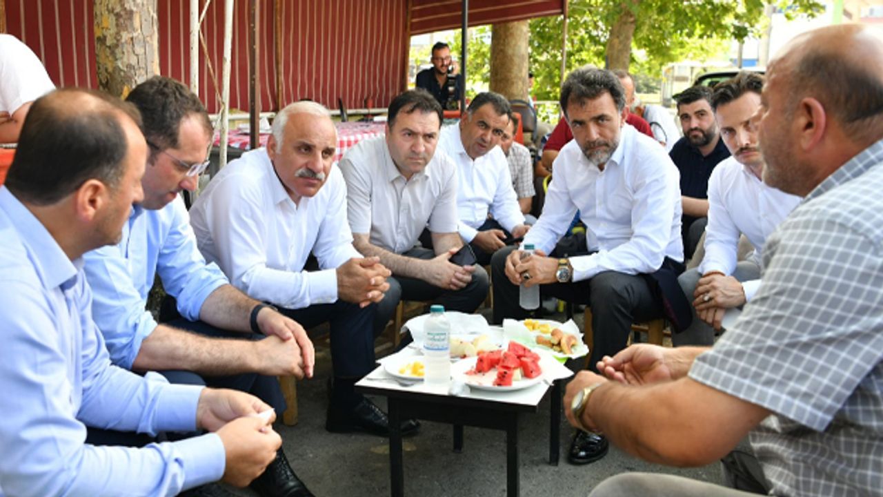 Başkan Murat Zorluoğlu Akçaabat'ta vatandaş ve esnaflarla buluştu