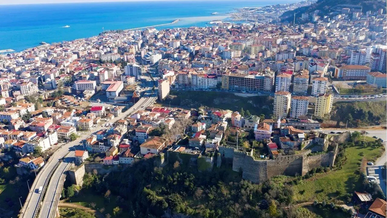 Trabzon nüfusu 2023 yılında kaç kişi oldu?