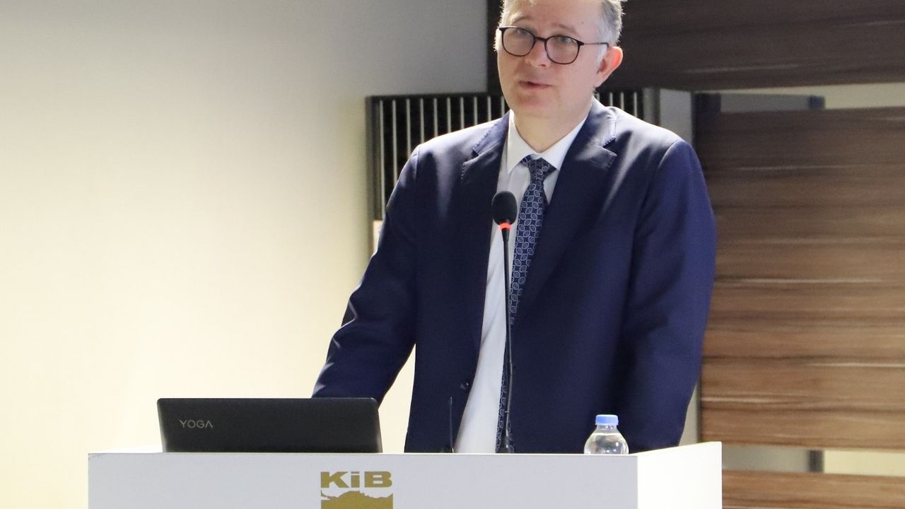 KFMİB Başkanı Sabır; “Dünya Üretimindeki Payımız, Yüzde 80-82’lerden, Yüzde 60-65’le Geriledi.”