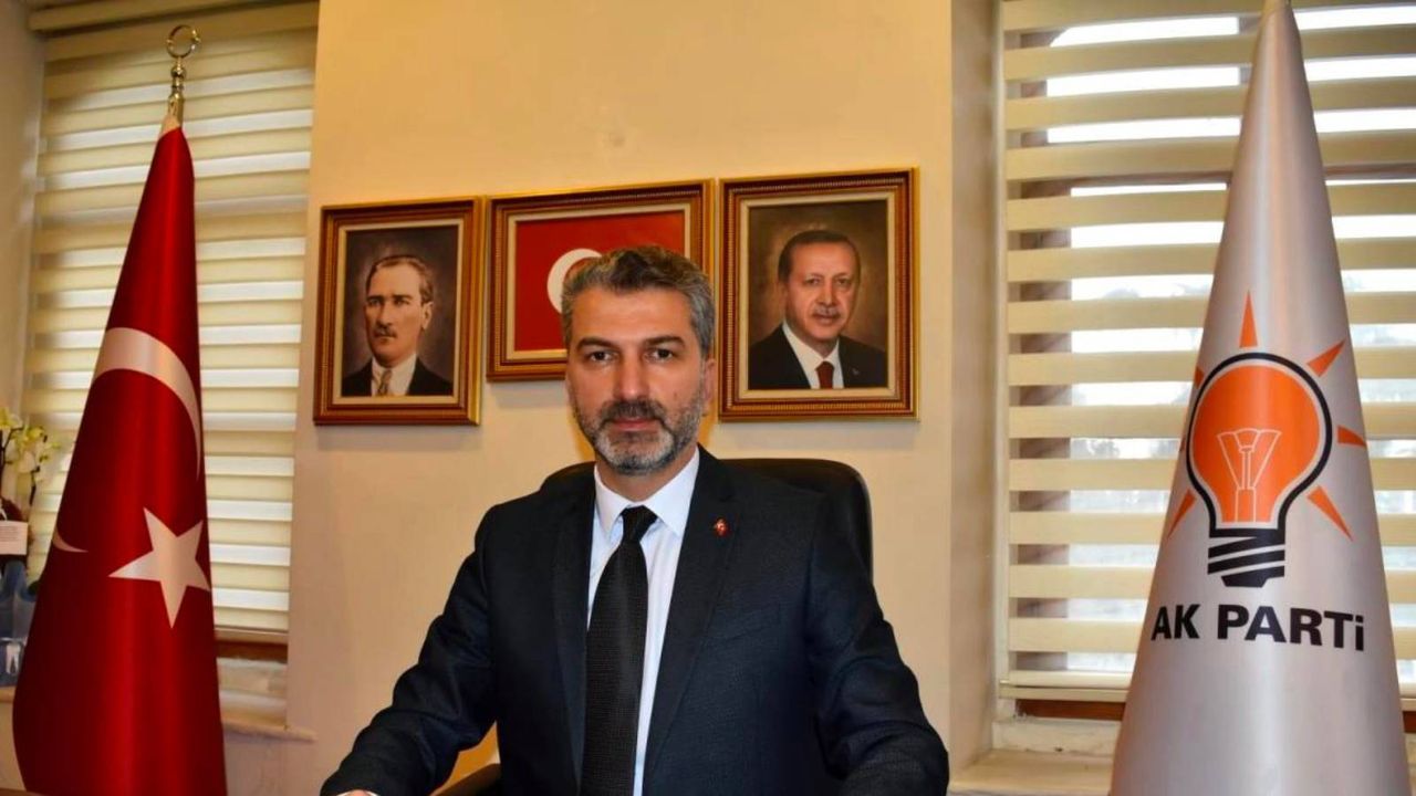AK Parti İl Başkanı Mumcu'dan Eleştirilere Yanıt: "Ben Her Yerde Olurum"