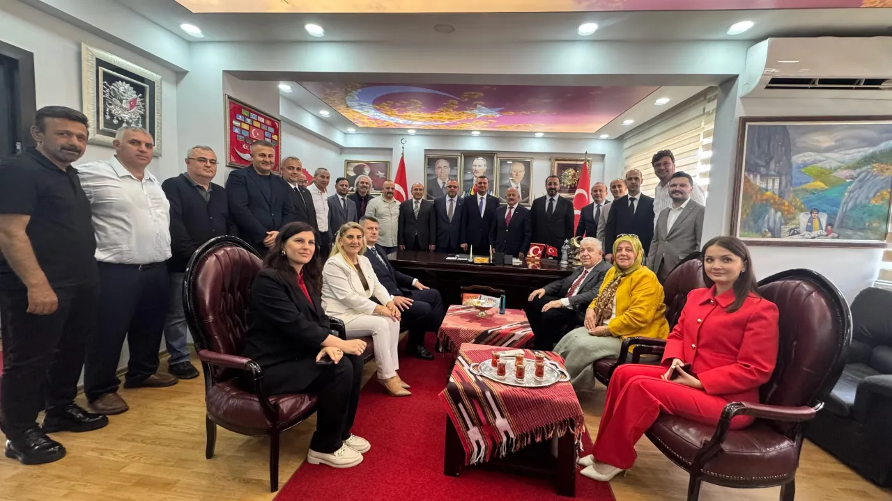 MHP Trabzon İl Başkanlığı’ndan Coşkulu Bayramlaşma Programı