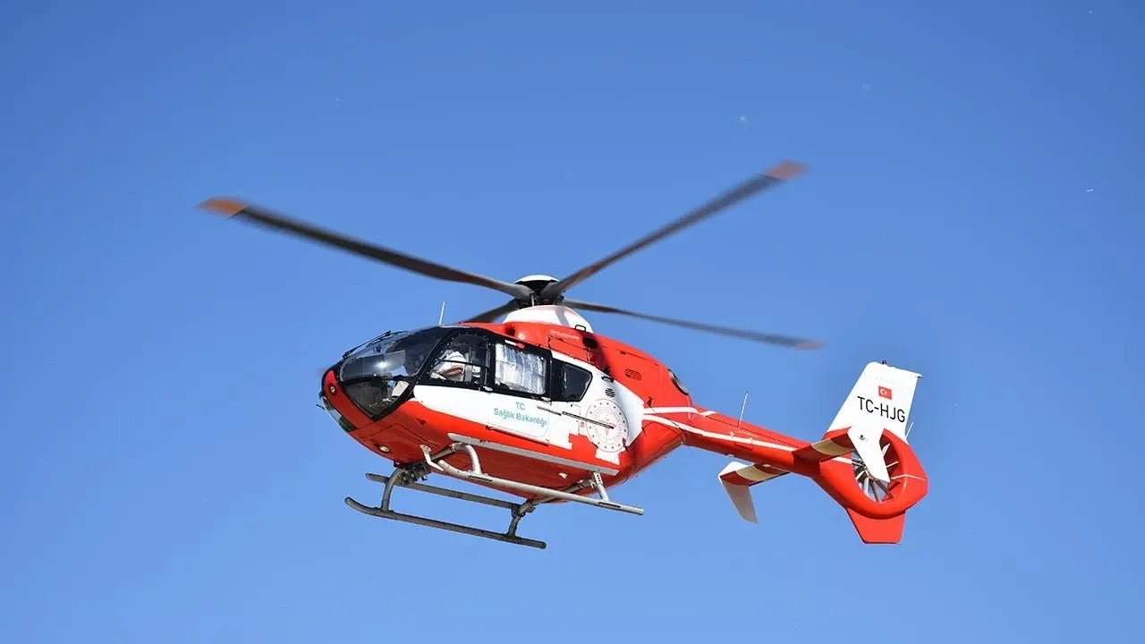Düzköy'de Yaylada Yaralanan Vatandaş Helikopterle Hastaneye Ulaştırıldı