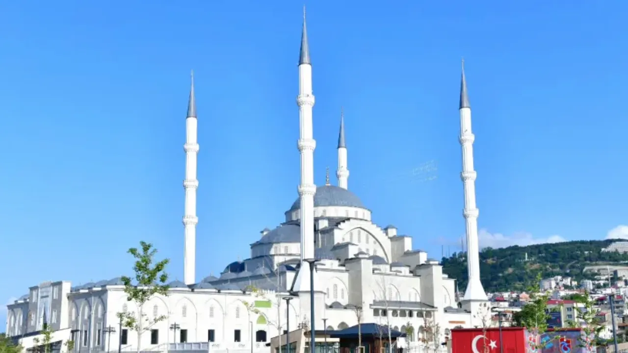 Trabzon, Hanife Hatun Camii ile Yeni Bir Cami ve Sosyal Yaşam Alanına Kavuşuyor