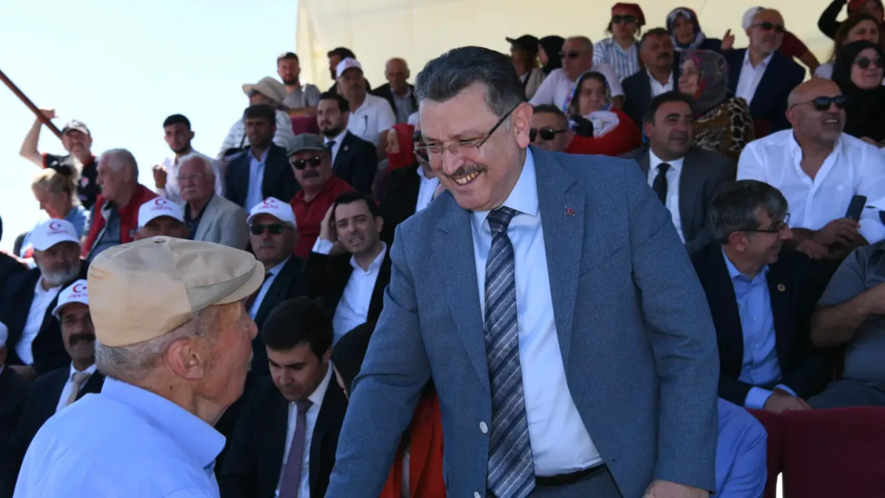 Başkan Genç: “Zigana’dan Kadırga’ya Konforlu Yol İçin Ödenek Ayıracağız”