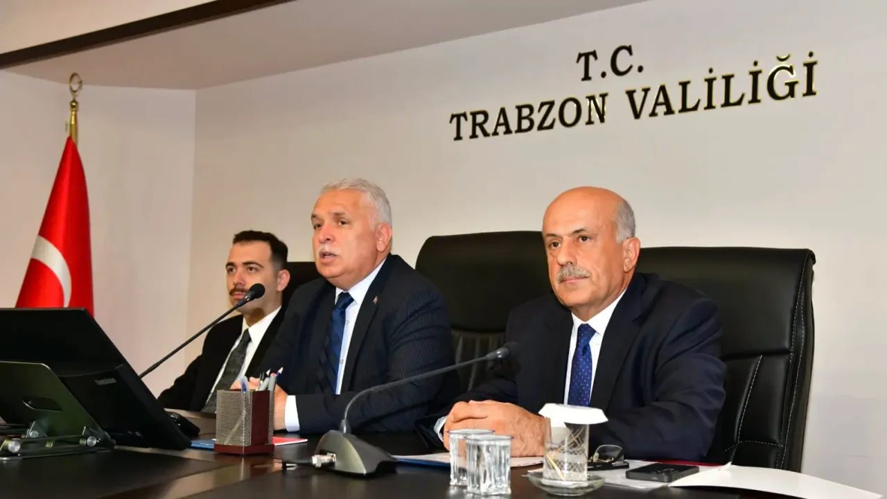 2025 Genel Tarım Sayımı Eğitimi Vali Aziz Yıldırım’ın Katılımıyla Trabzon’da Başladı