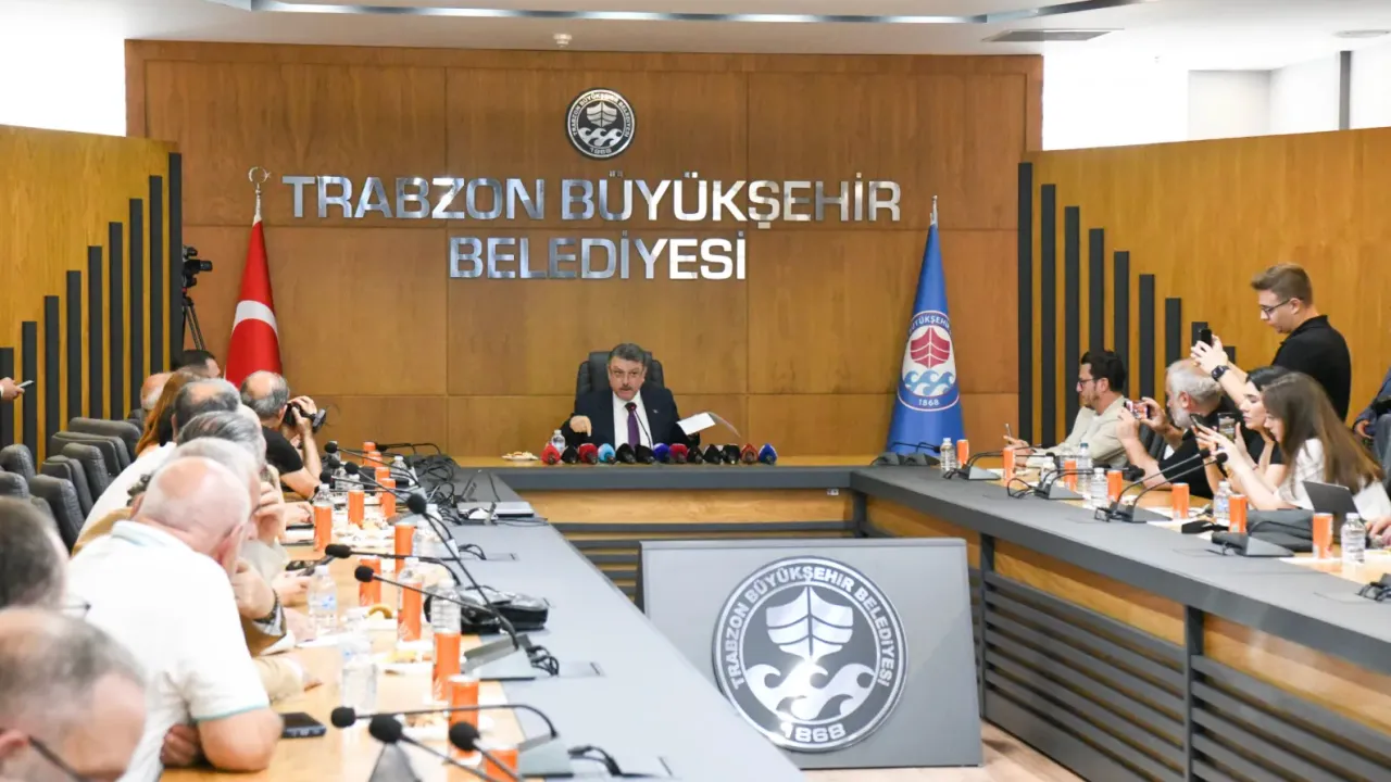 Başkan Genç’ten Çarpıcı Açıklamalar: “Çalık Tutuksuz Yargılanmalı, Hukukun Vicdanı Tatmin Edilmeli”