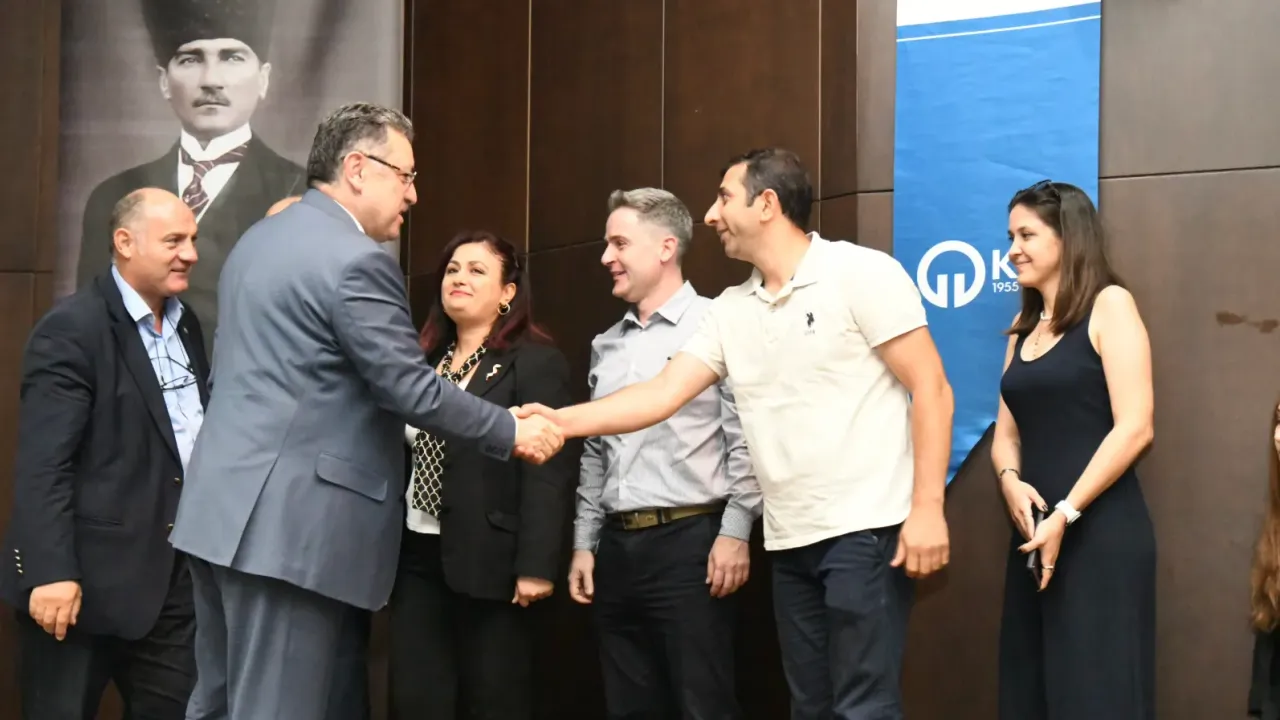 Muhabir Kitabı Üçüncü Baskısıyla Gazetecilik Mesleğinin Kılavuzu Olmaya Devam Ediyor