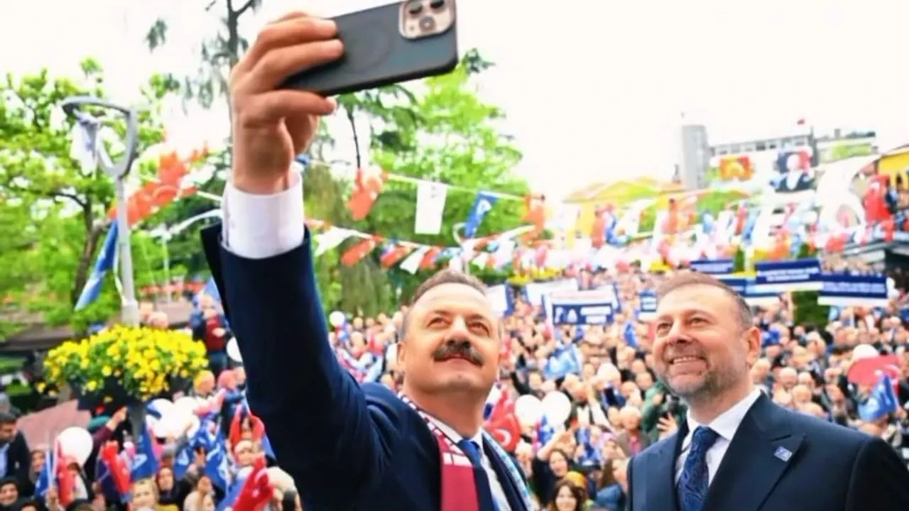 Anahtar Parti'den Sert Mesaj: “Milletin Haysiyetini Terörle Pazarlık Masasına Kurban Ettirmeyeceğiz”