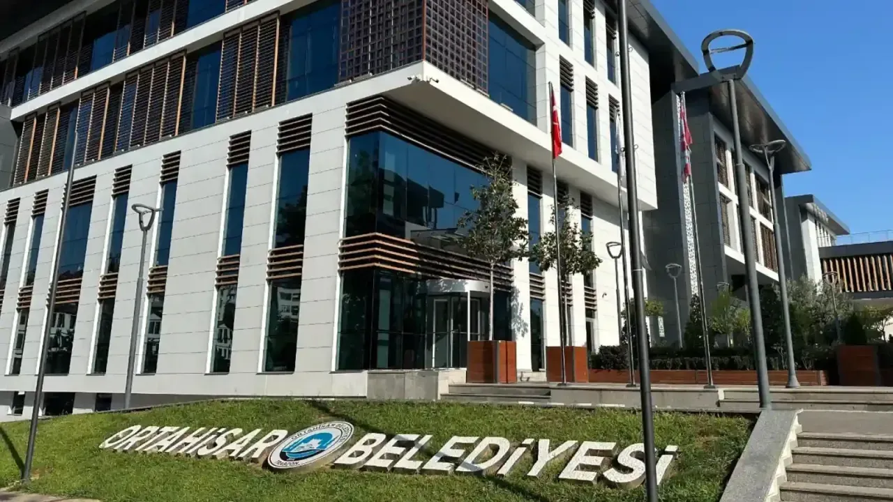 Ortahisar Belediyesi Makine Parkını Yenilemek İçin Harekete Geçti