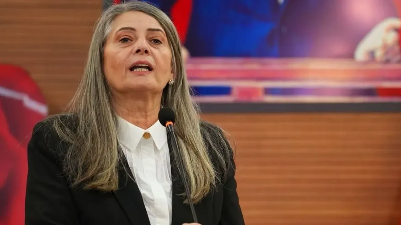 Beşikdüzü'nde Kadın Cinayetine Tepki Yağdı: “Bu İktidar Bir Kadını Daha Koruyamadı”