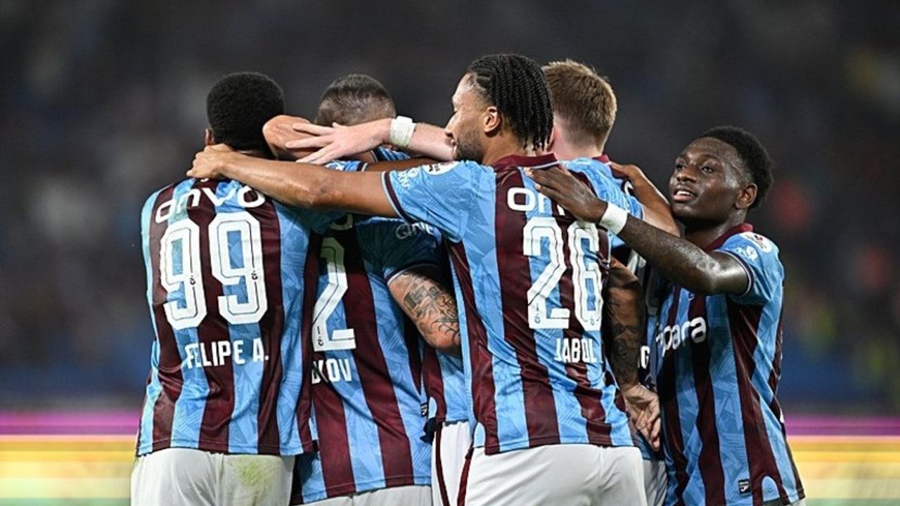 Trabzonspor Sezona Fırtına Gibi Başladı: 3'te 3 Yapan Bordo-Mavililer Zirveye Göz Kırptı