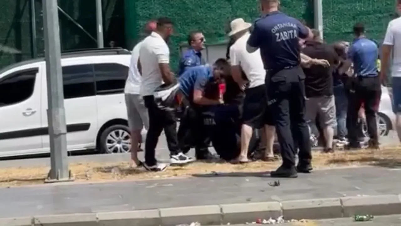 Trabzon’da Autofest Modifiye Ve Klasik Araç Festivali’nde Polis Ve Zabıta Arasında Arbede