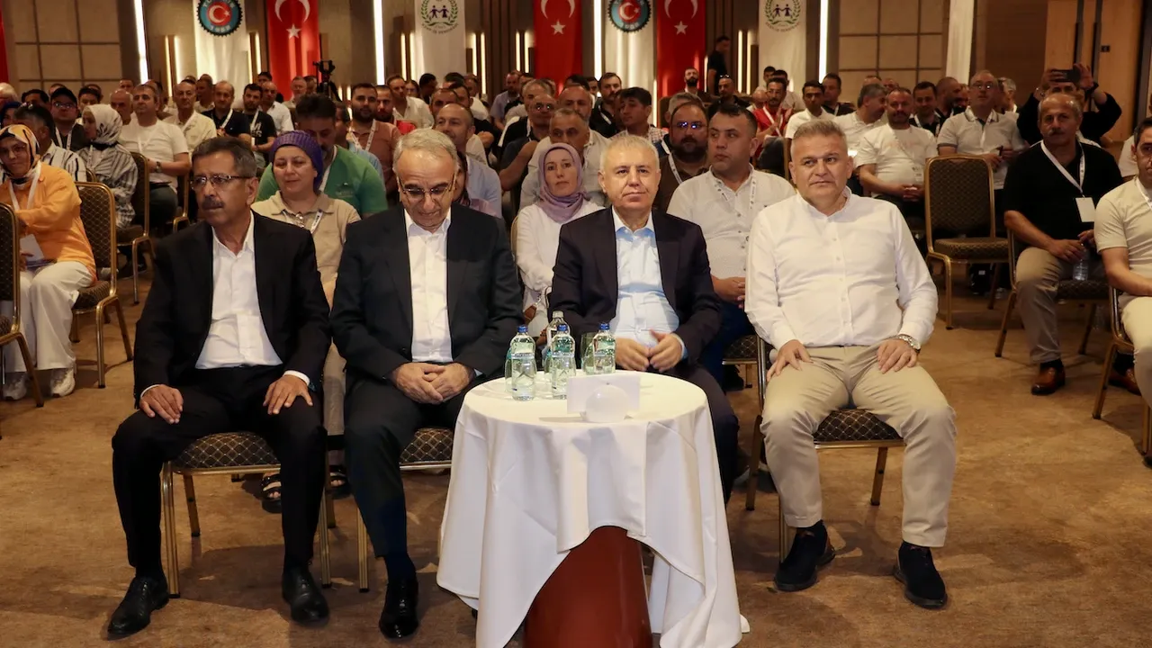 Koop-İş Sendikası Genel Başkanı Alemdar’dan Gelir Ve Refah Eşitliği Vurgusu