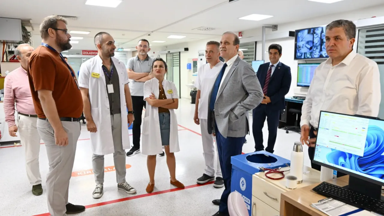 KTÜ Farabi Hastanesi’nde Kağıtsız Hasta Takibi Başladı