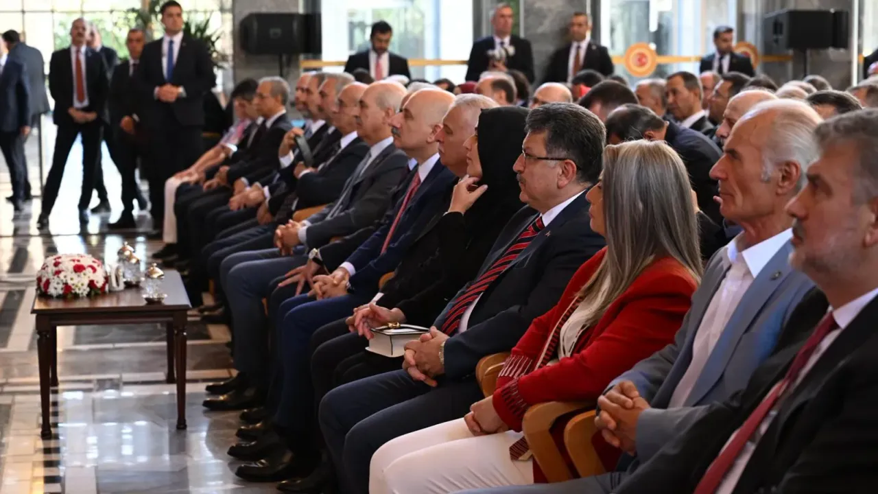 101 Yıl Sonra Trabzon’a İstiklal Madalyası