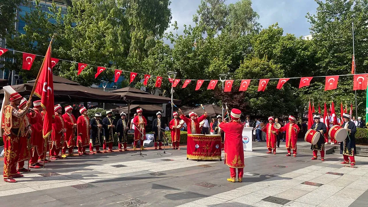 Trabzon’un Fethi 564. Yılında Coşku ve Gururla Kutlandı
