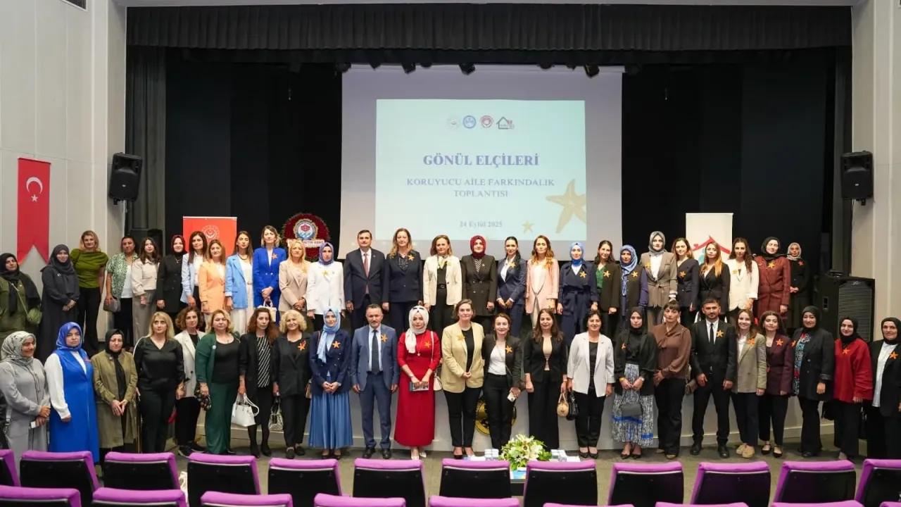 Trabzon’da Koruyucu Aile Farkındalığı İçin Toplantı Düzenlendi