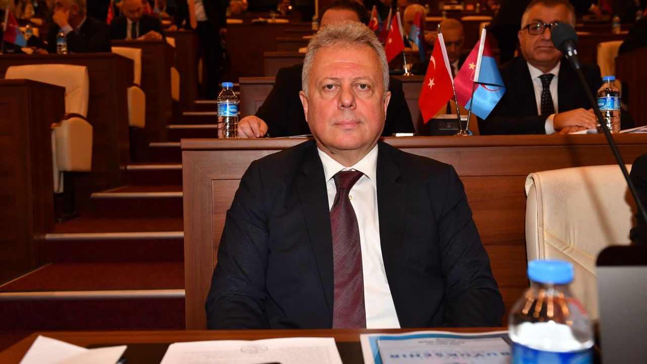 Cüneyit Zorlu: Devlet Desteği Olmadan Da Hizmet Mümkün