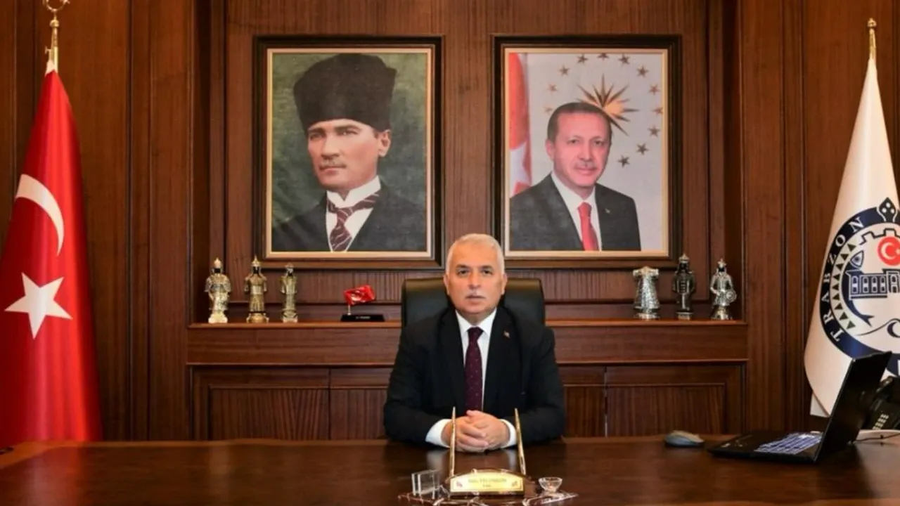 Vali Yıldırım’dan “Atatürk’ün Trabzon’a Gelişinin 101. Yıl Dönümü” Mesajı
