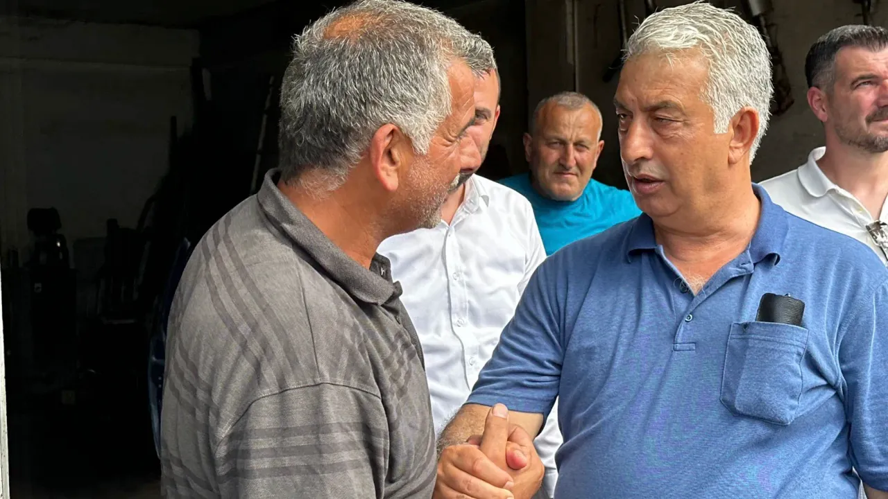 AK Partili Vehbi Koç, 18 İlçede Vatandaşlarla Buluştu