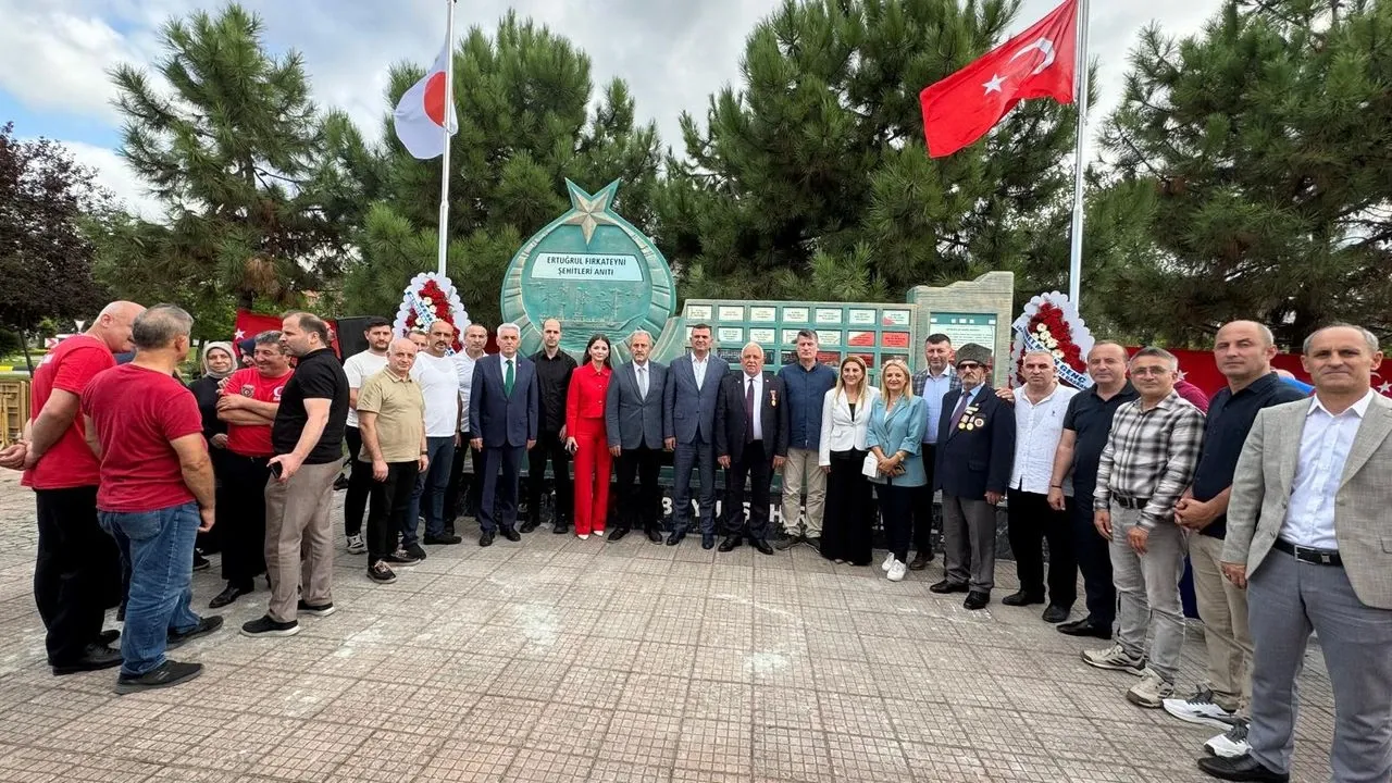 MHP Trabzon’dan Şehitlere Vefa