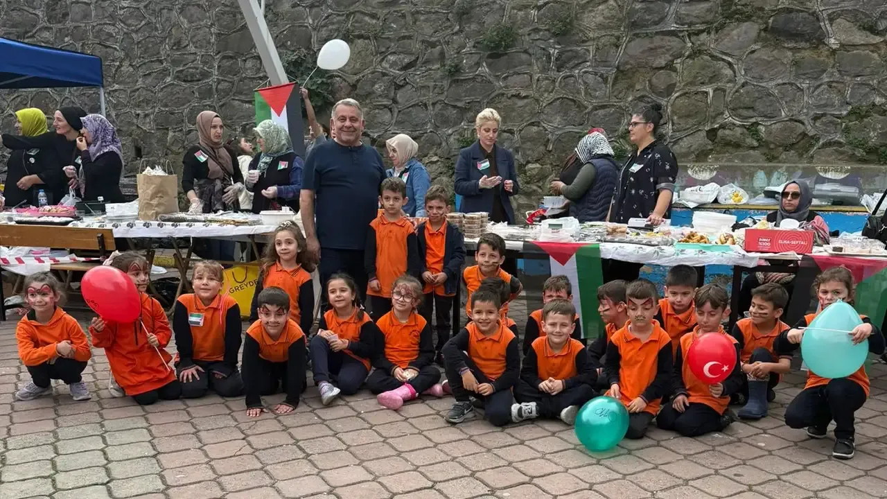 Trabzon’da Gazze İçin Anlamlı Kermes Desteği